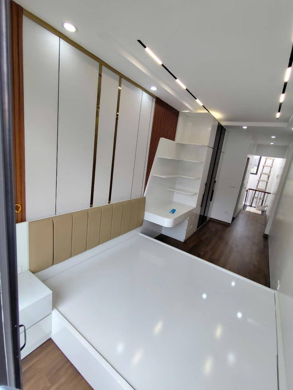 BÁN NHÀ 3 TẦNG, 25M2, NGÕ PHỐ ĐẠI LA, HAI BÀ TRƯNG - GIÁ 5 TỶ X - SỔ ĐỎ CHÍNH CHỦ - Ảnh 3